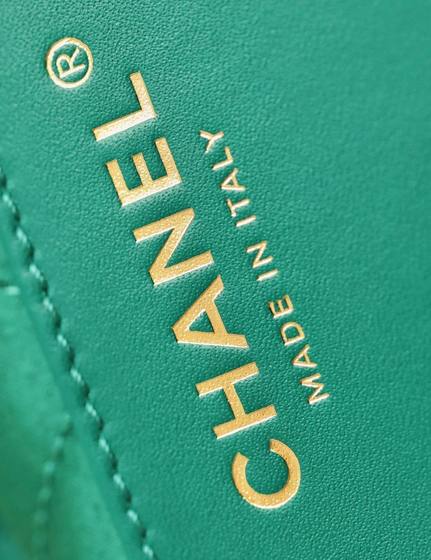 CC 22 ANTIBA SAC HOBO VERT 20CM