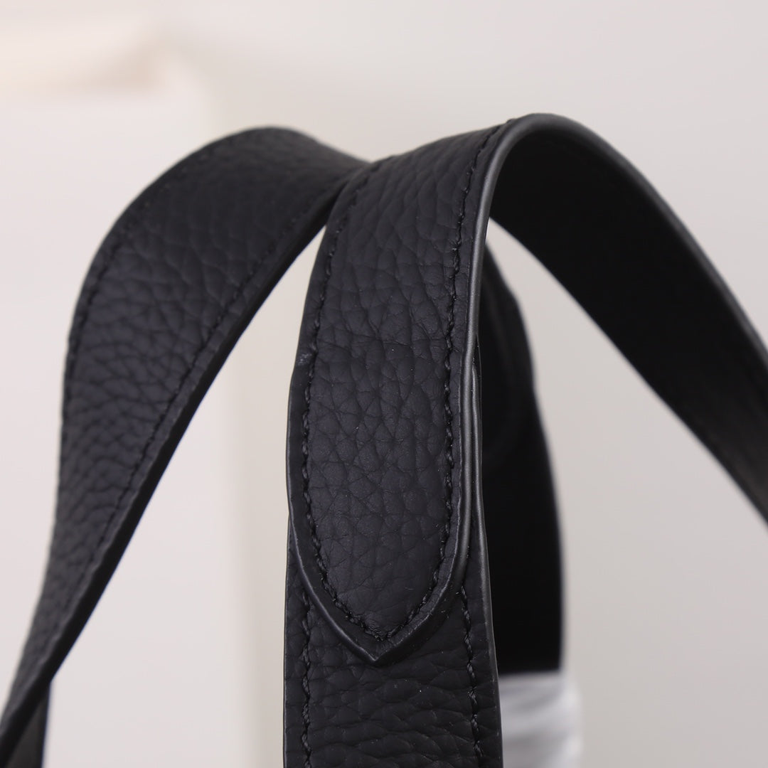 Sac cabas PRA 18 DYNAMIQUE LOGO EN CUIR DE VEAU NOIR
