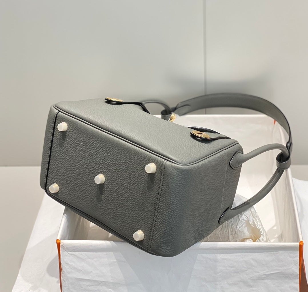 SAC HM LINDY 26 CUIR TAURILLON GRIS CLEMENCE
