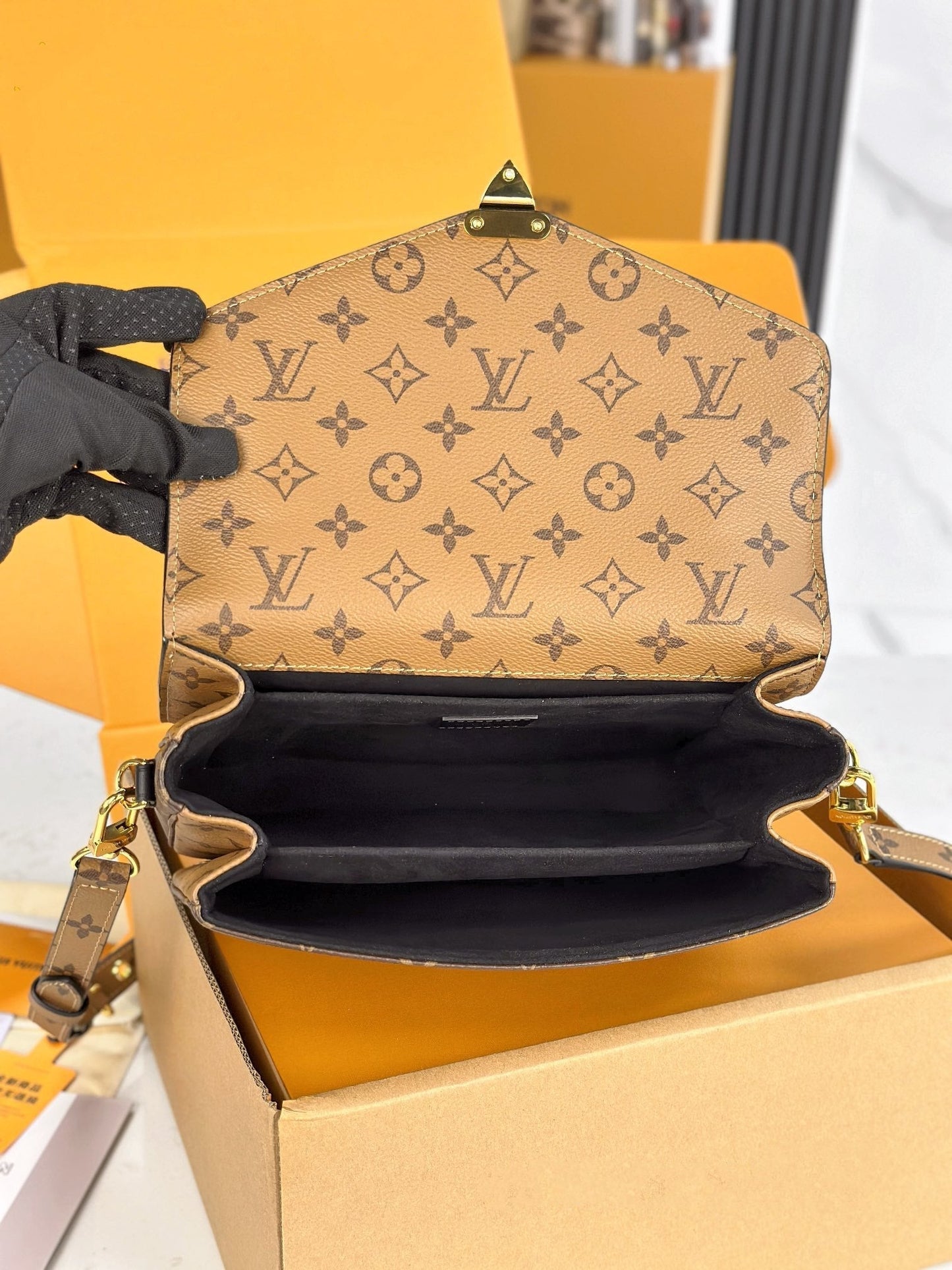 LV ポシェット メティス ブラウンミックス ジンジャーブラウン モノグラム リバース キャンバス 204264