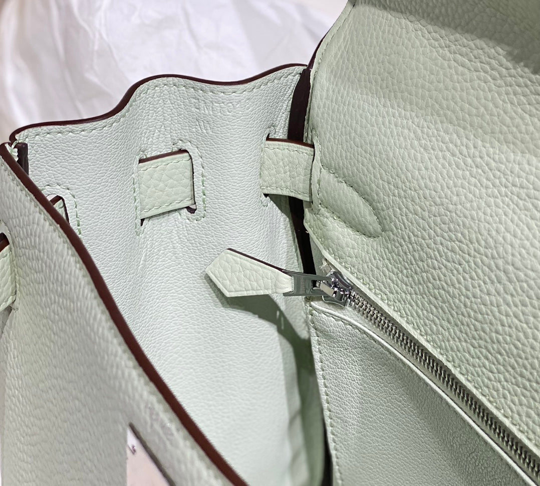 HM ケリー 28cm ライトグリーン トーゴ シルバー金具