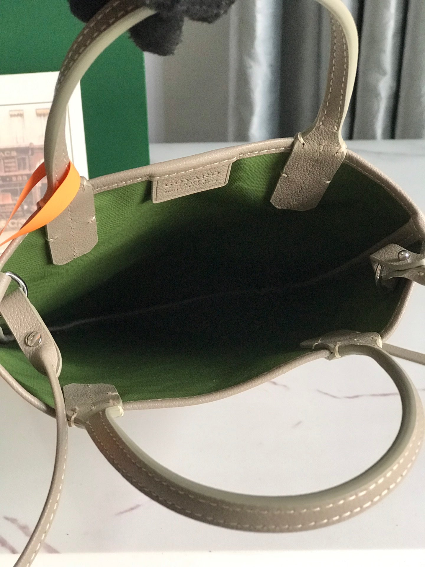 SAC POITIERS CLAIRE-VOIE 24 EN TOILE GOYARDINE MÉLANGÉE GRIS VERT ET CUIR DE VEAU