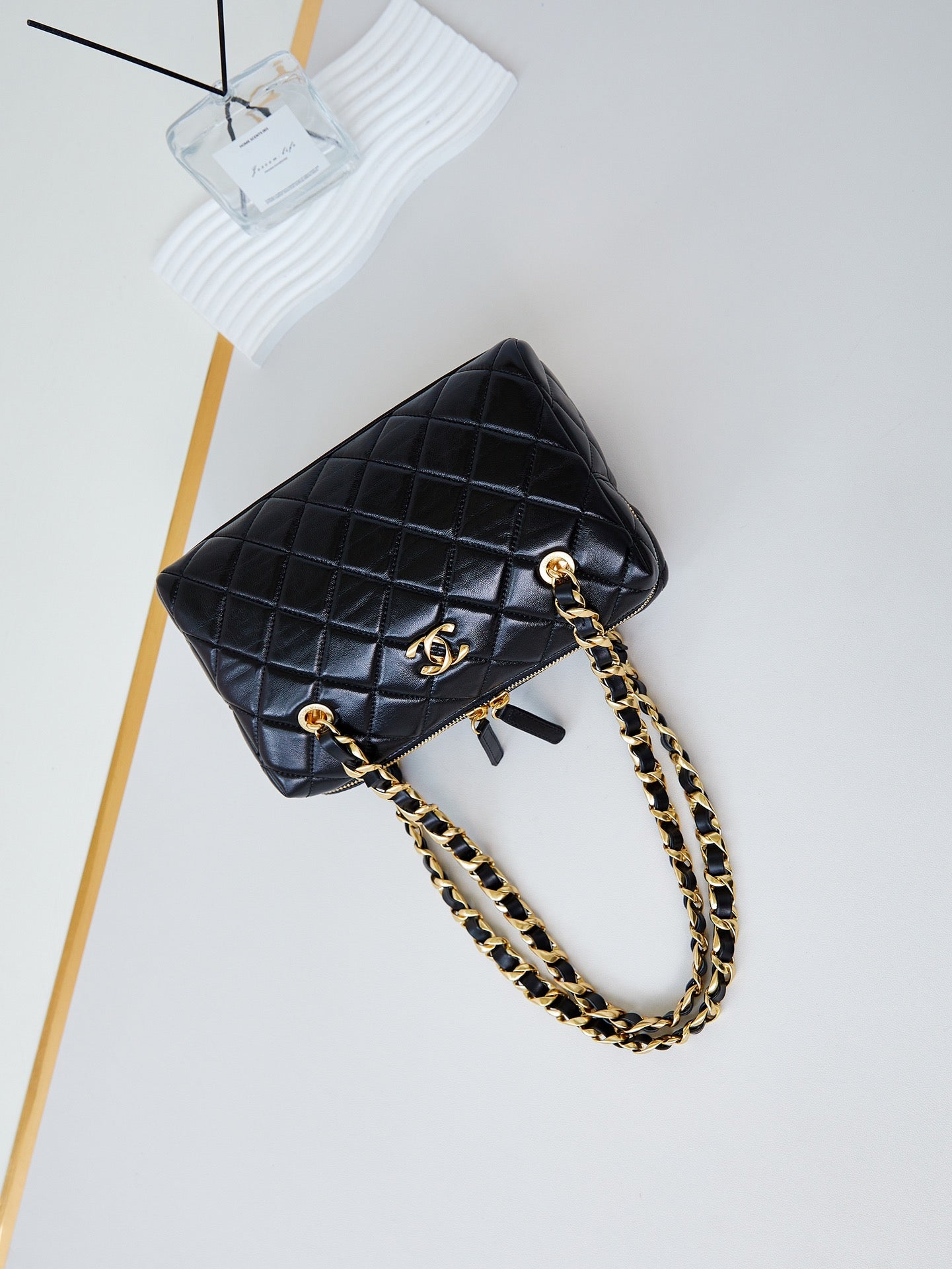 Sac bowling CC 24K 25 cm en cuir d'agneau ciré noir