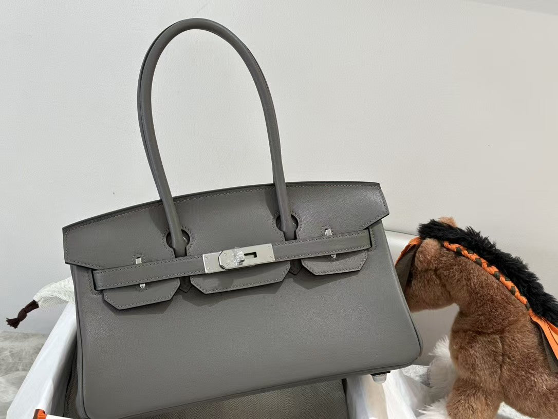 Sac à bandoulière HM Birkin 29 cm en cuir de veau gris fer, accessoires argentés