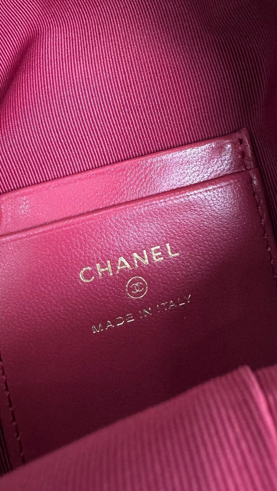Sac à dos CC MINI 18 en cuir d'agneau noir et matériel doré clair