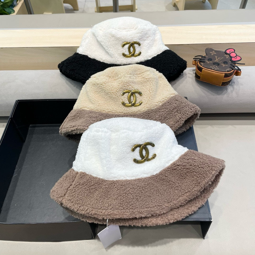 CHAPEAU BOB EN LAINE D'AGNEAU BLANC MIXTE MARRON MOYEN 431622