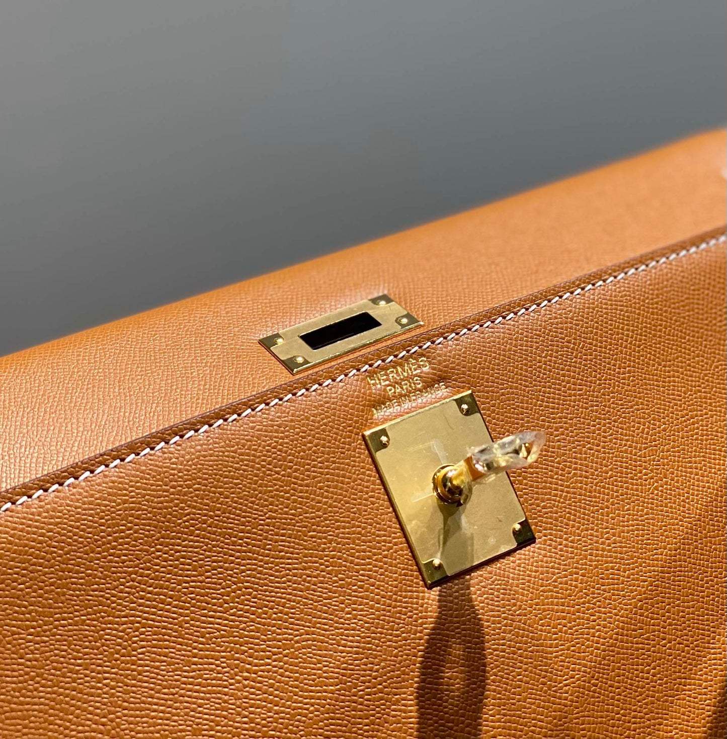 HM Kelly Elan 27 cm en cuir doré Ghw