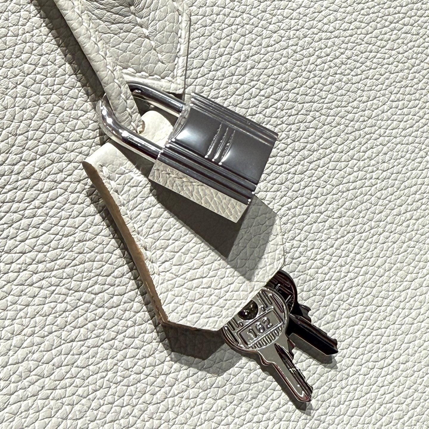 HM バーキン 25cm ホワイト トゴレザー シルバー金具 237490