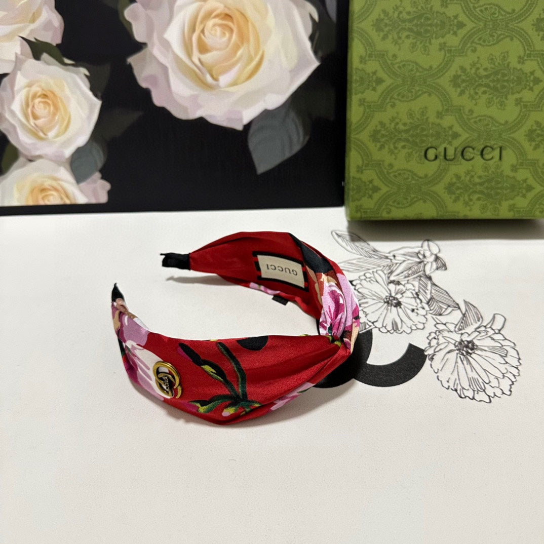 BANDEAU EN SOIE FLEURIE ROUGE 252675