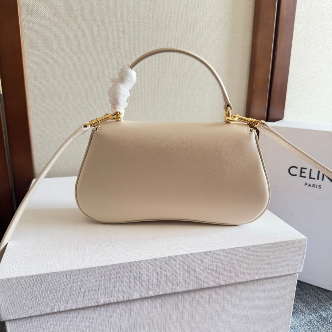 TEEN LOLA 20 IN WHITE CALFSKIN GOLD HARDWARE