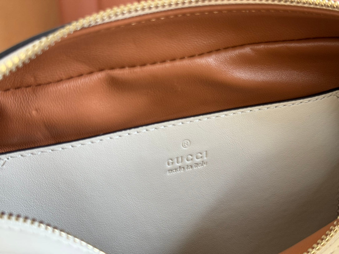 Petit sac bandoulière Marmont 24 pouces en cuir de veau blanc et métal doré