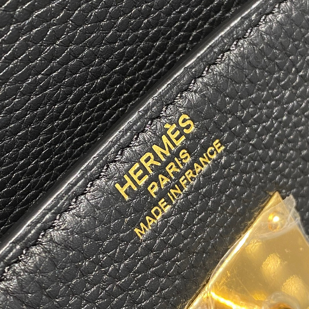HM ショルダーバーキン 42 ブラック カウハイド ゴールド金具 237640