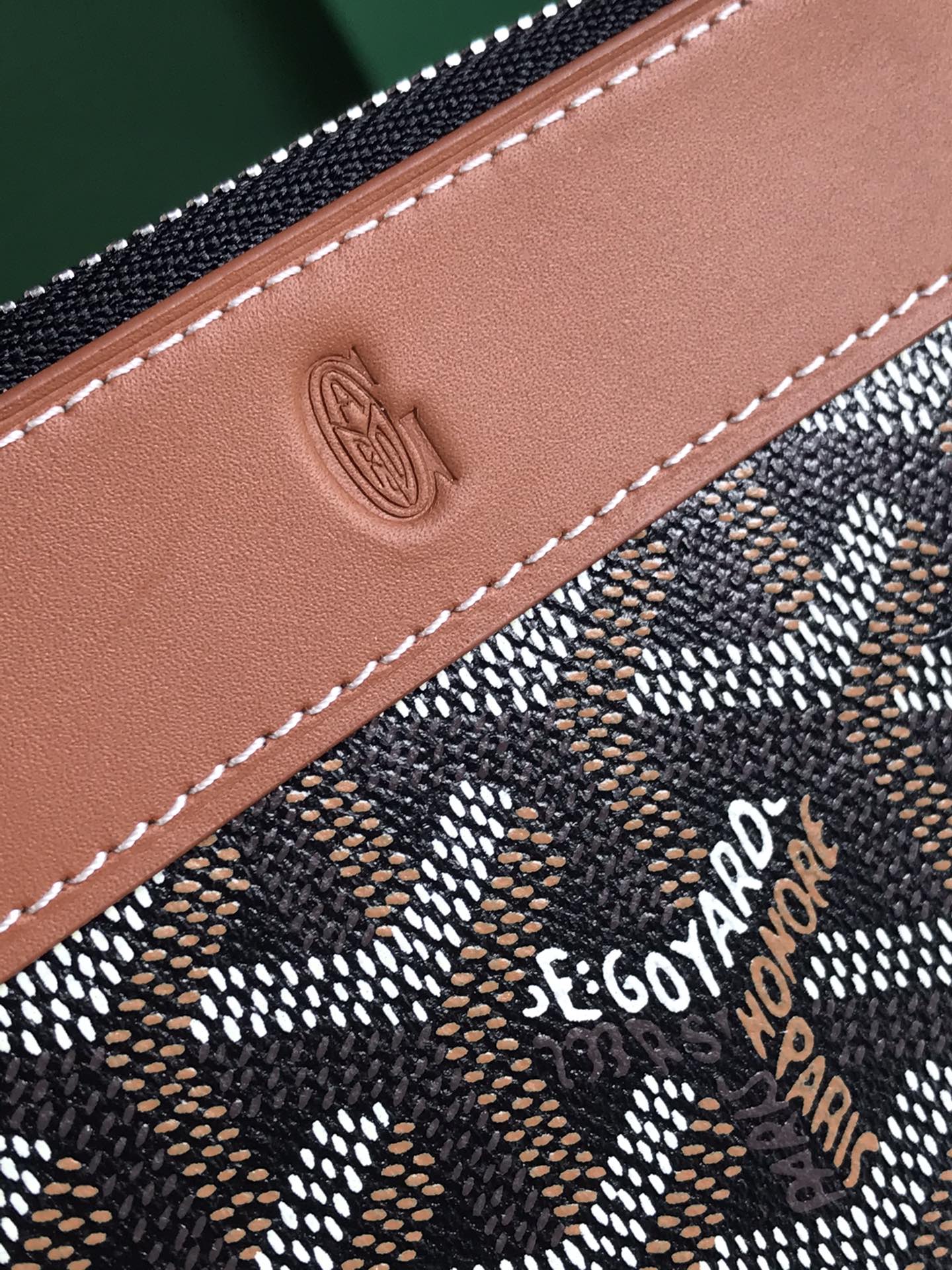 PORTEFEUILLE MINI MATIGNON 11 EN TOILE GOYARDINE NOIRE ET CUIR DE VEAU TAN