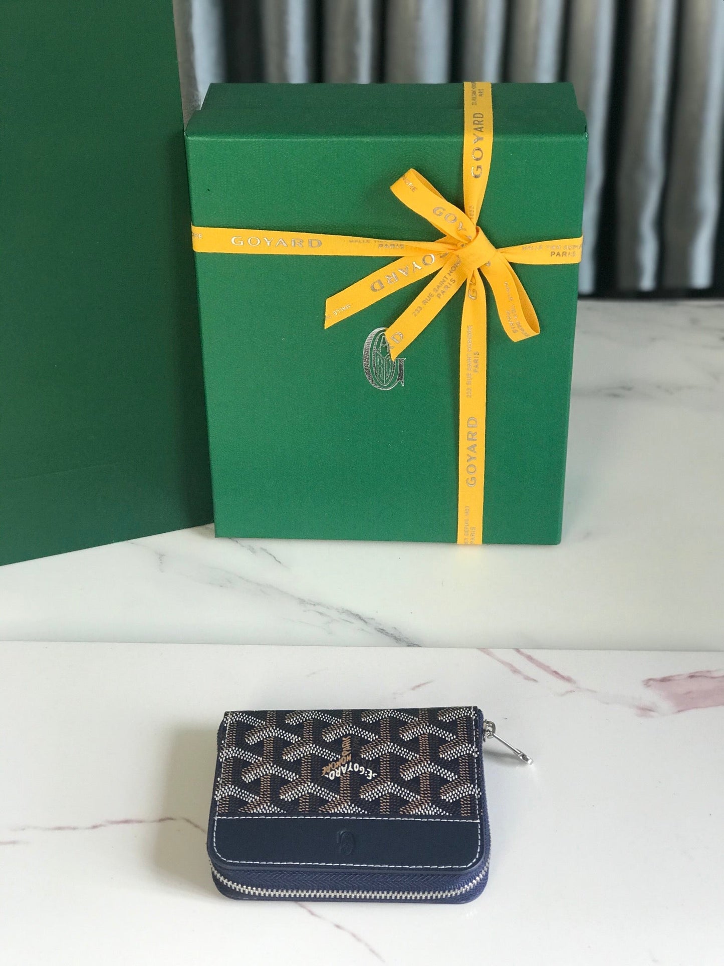 PORTEFEUILLE MINI MATIGNON 11 EN TOILE GOYARDINE ET CUIR DE VEAU BLEU MARINE