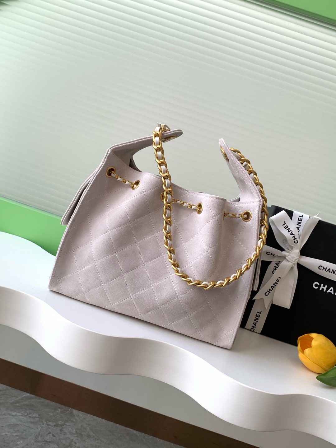 Sac Hobo CC 25C 30 cm en daim rose clair