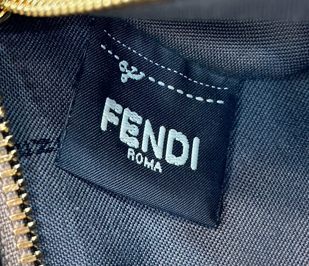 Sac cabas Fendi Roll 33 en toile blanche mélangée marron cacahuète