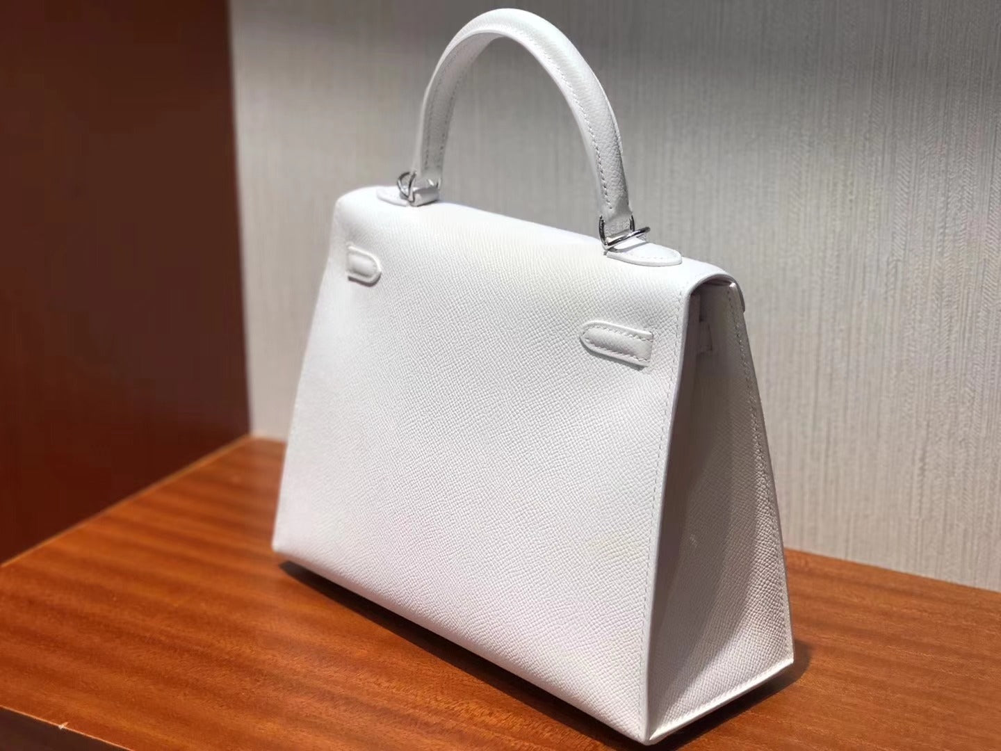 HM ケリー 25cm ピュアホワイト エプソムレザー シルバー金具