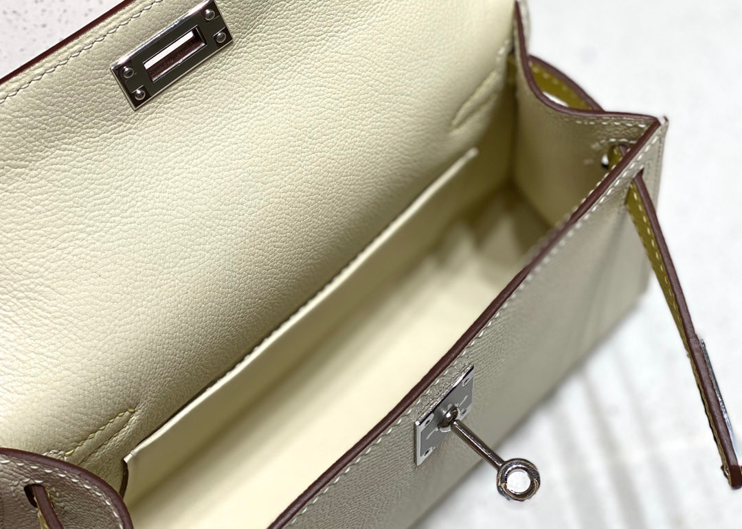HM KELLY MINI 20 BLANC JAUNE MARRON EPSOM QUINCAILLERIE ARGENTÉE