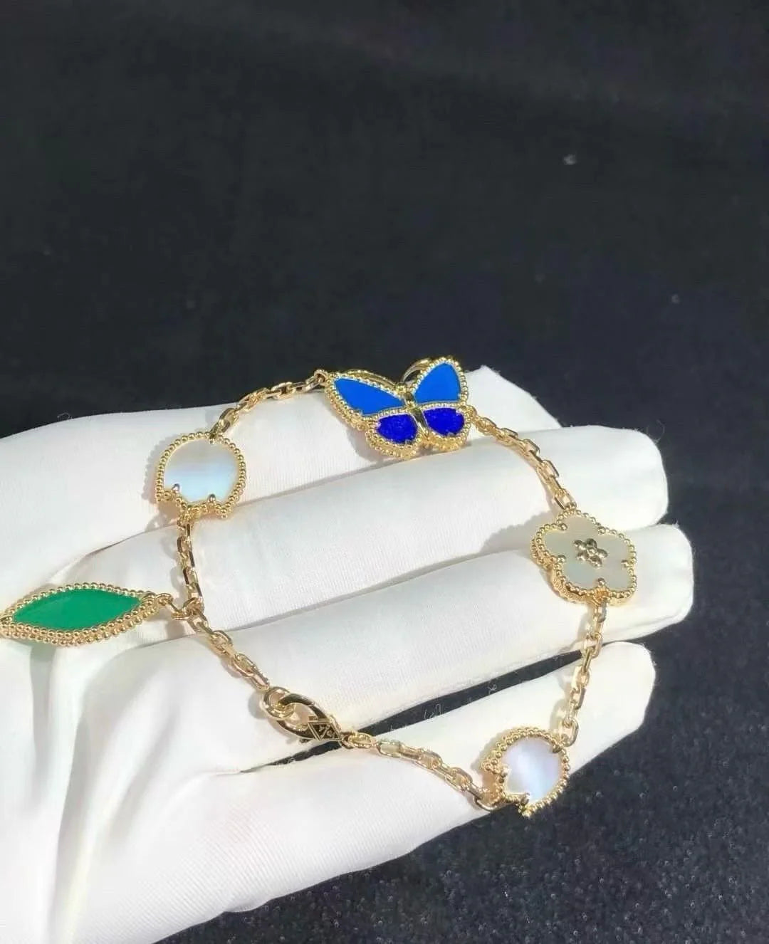 2026 New Arrival LUCKY SPRING CLOVER 5 MOTIF BRACELET