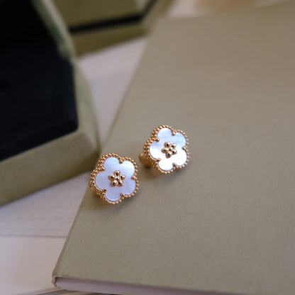 2026 NEW STYLE LUCKY SPRING WHITE MOP EARRINGS