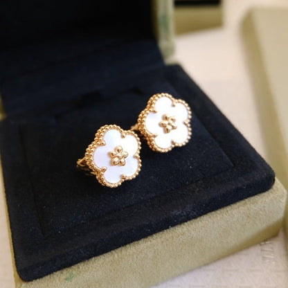 2026 NEW STYLE LUCKY SPRING WHITE MOP EARRINGS