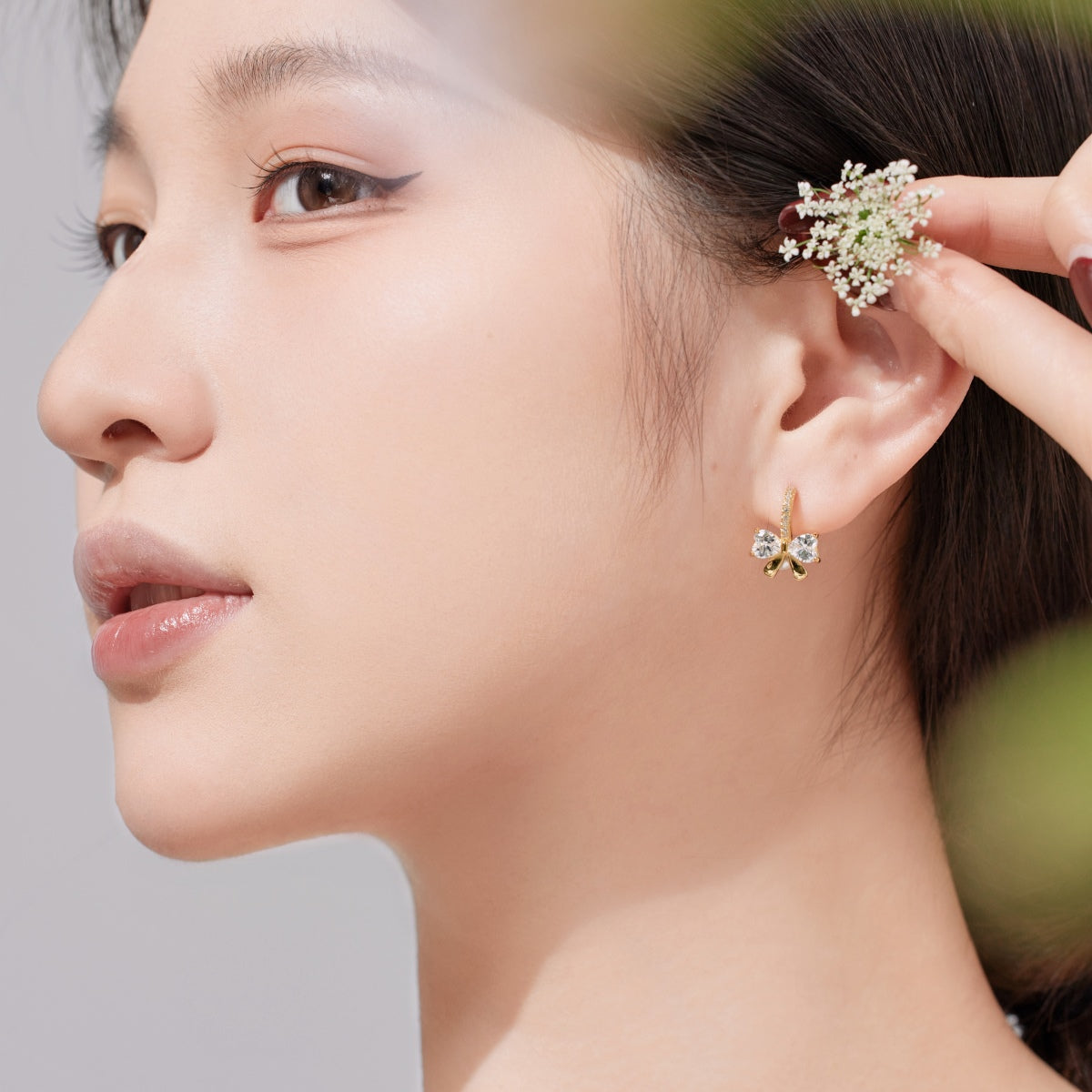 [HOT] Boucles d'oreilles exquises avec un design de nœud en forme de cœur