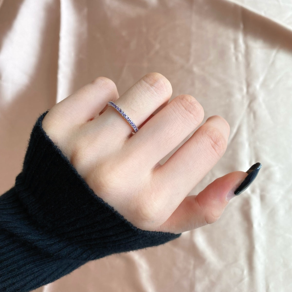 [HOT]繊細な輝きのラウンドカットデイリーリング