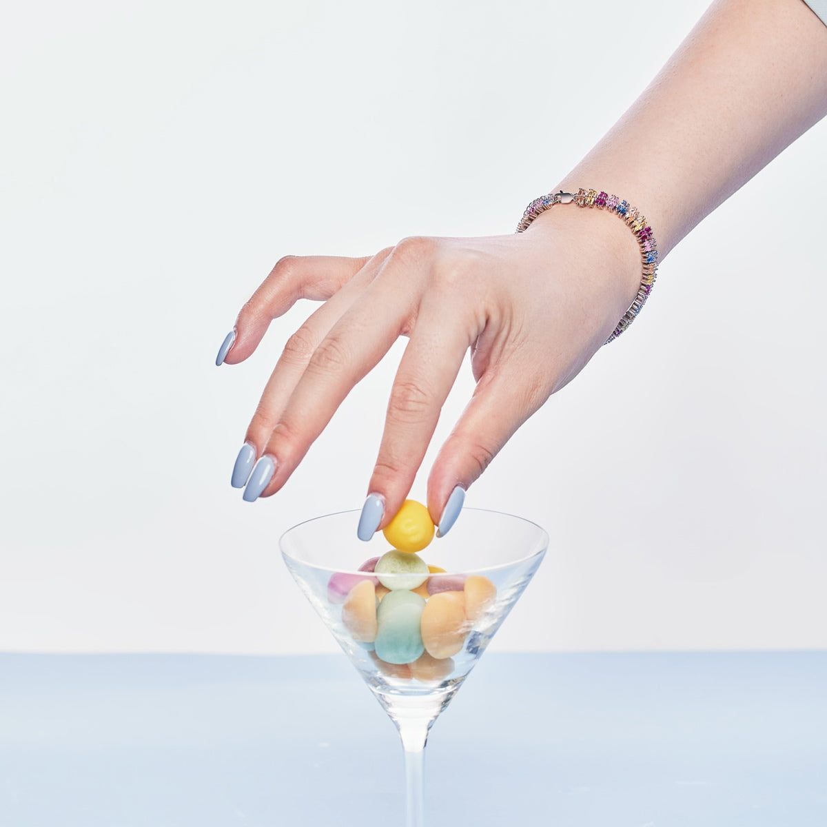 [HOT]キラキラ輝く絶妙なマルチカットパーティーブレスレット