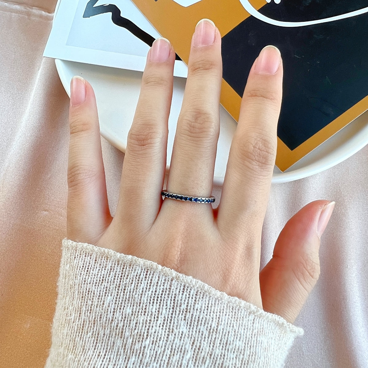 [HOT]繊細な輝きのラウンドカットデイリーリング