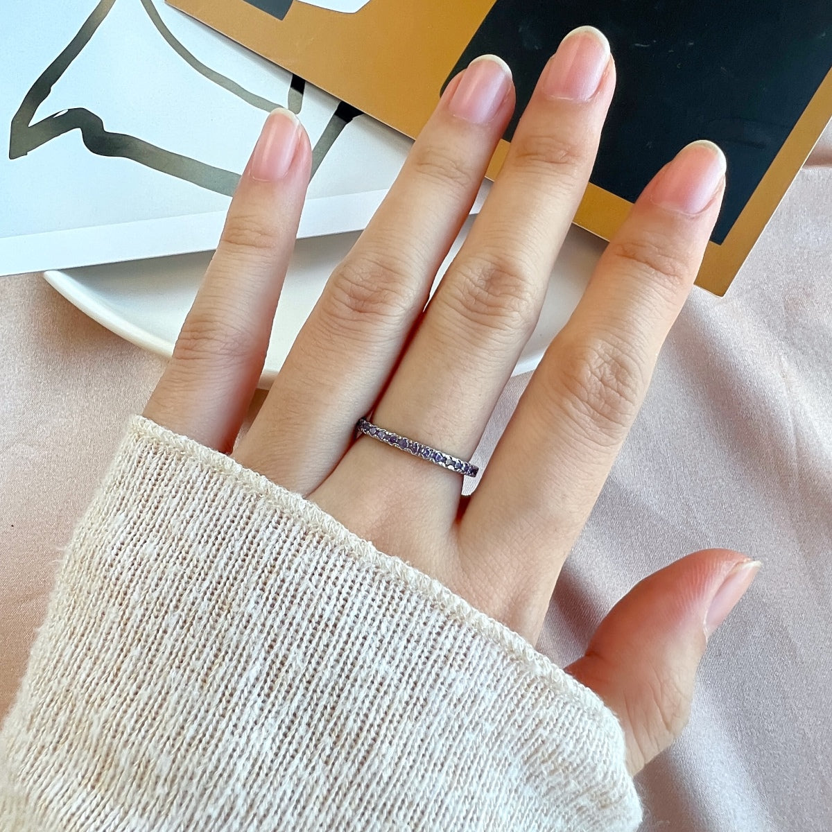 [HOT]繊細な輝きのラウンドカットデイリーリング