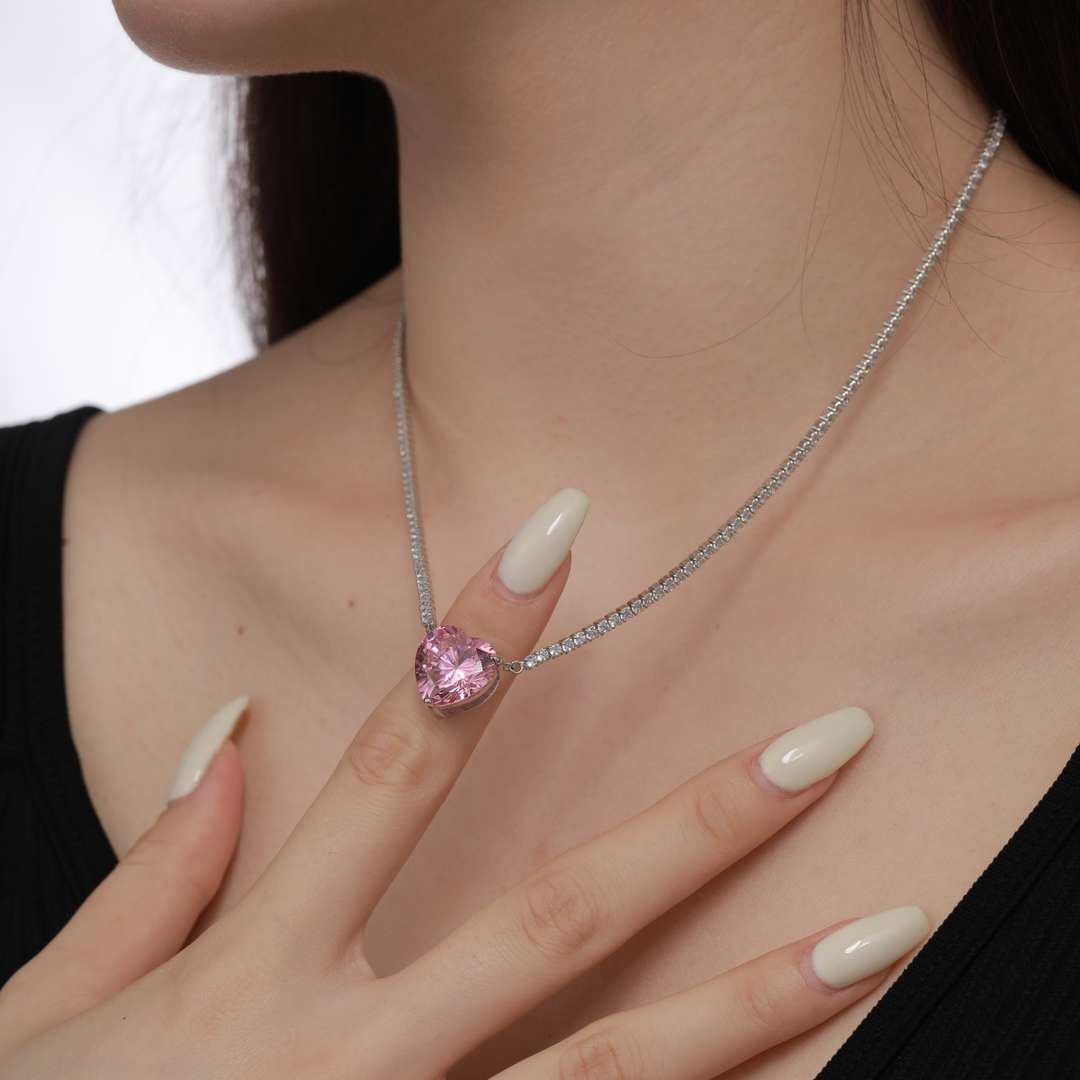 [HOT]8.0カラットの万能カラフルスイートハート型テニスネックレス