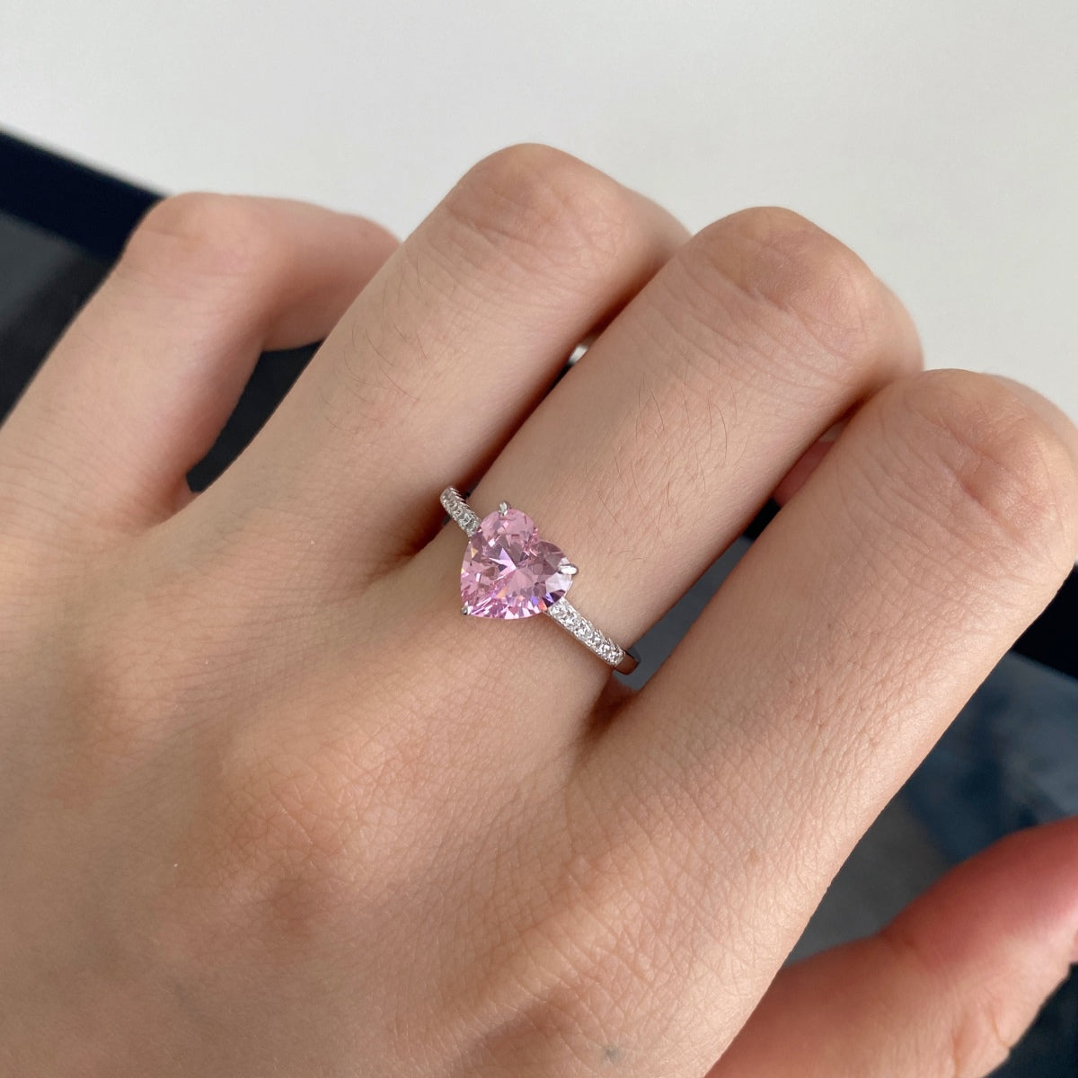 [HOT] Bague d'amoureux en forme de cœur éblouissante et brillante de 2,0 carats