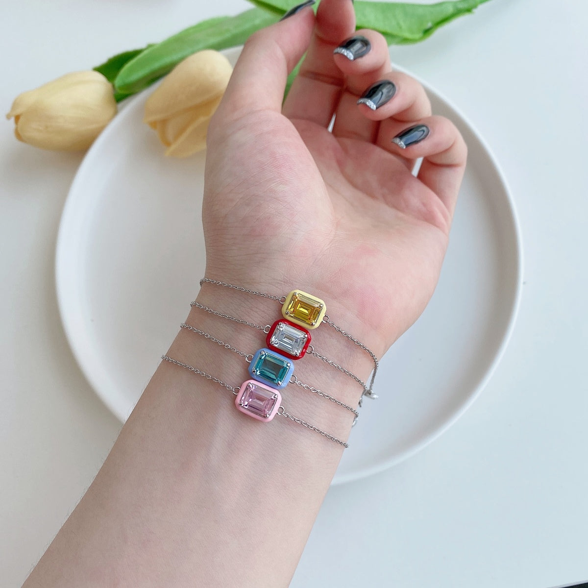 [HOT] Bracelet quotidien scintillant et coloré en émeraude taille 2,0 carats