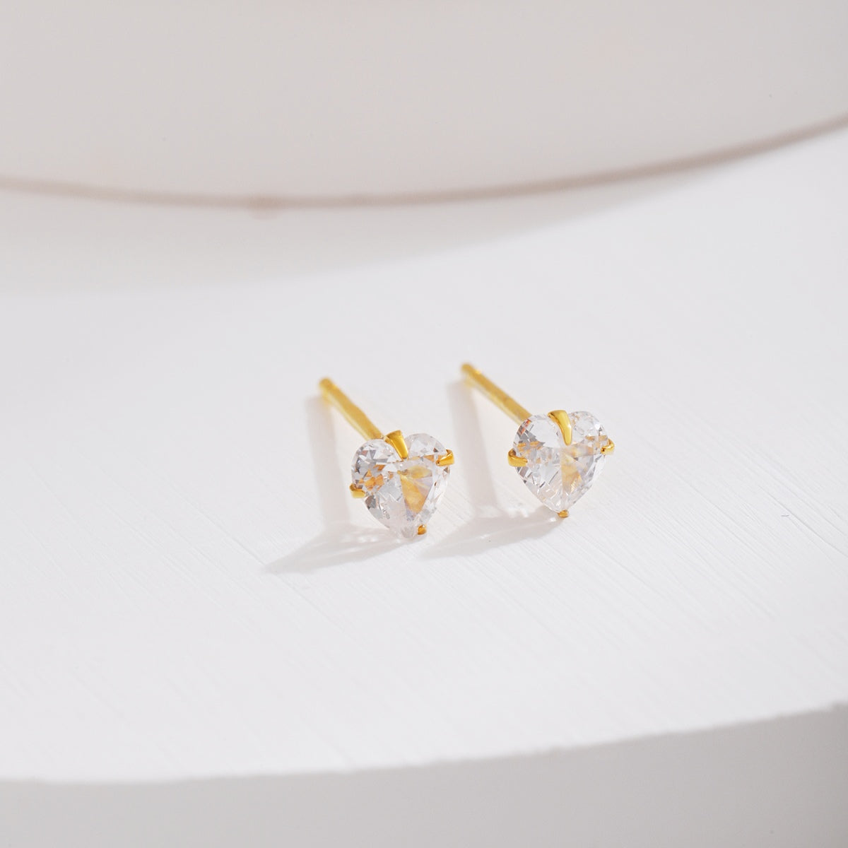 [HOT] Boucles d'oreilles simples en forme de cœur scintillantes