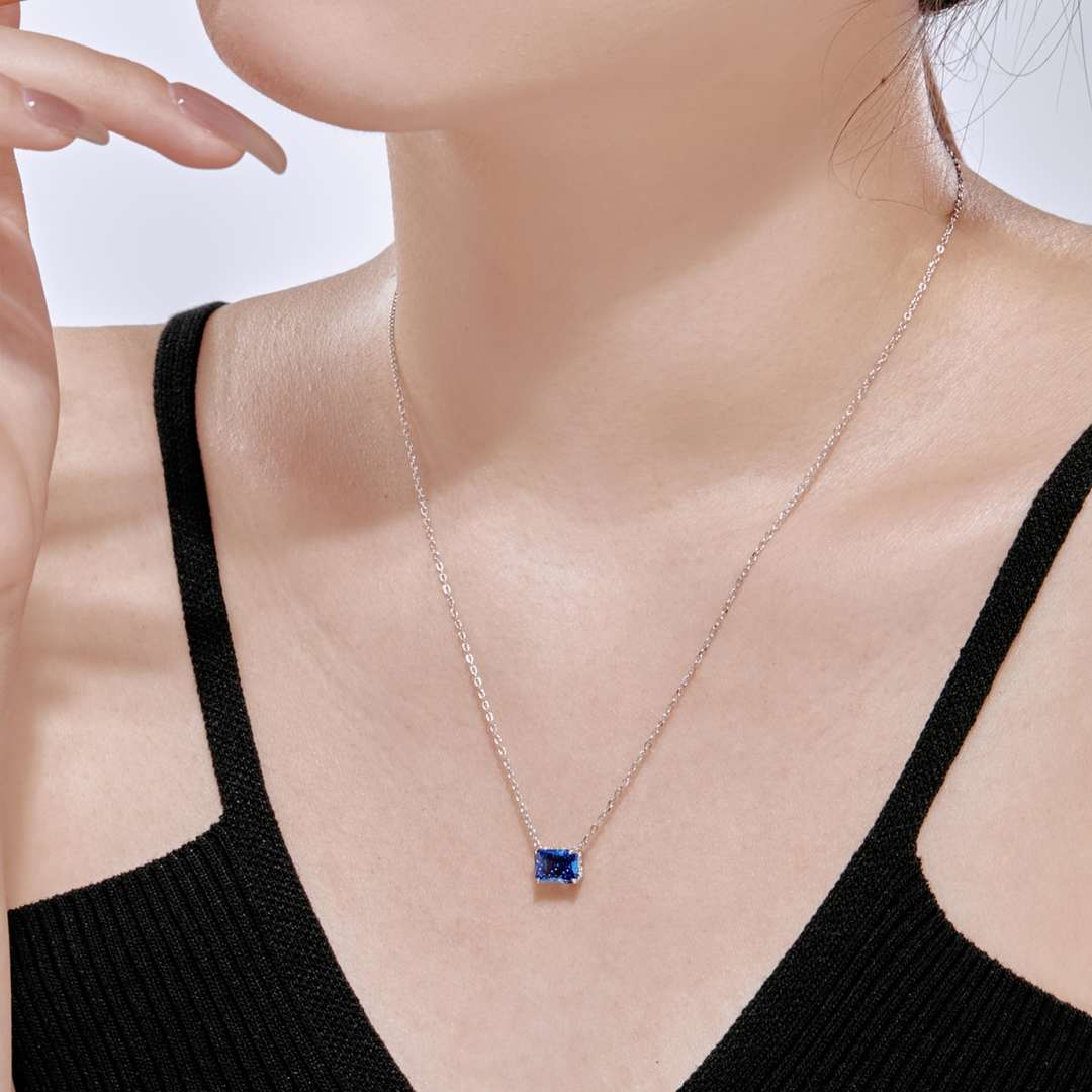 [HOT]豪華なスクエアシェイプのカラフルなネカラック