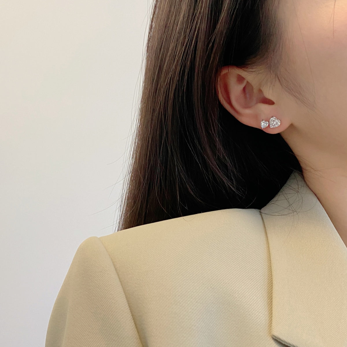 [HOT]Double Heart-Shape Classic Princess Style Earrings