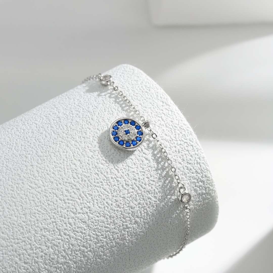 [HOT]デビルズアイラウンドシェイプブレスレット