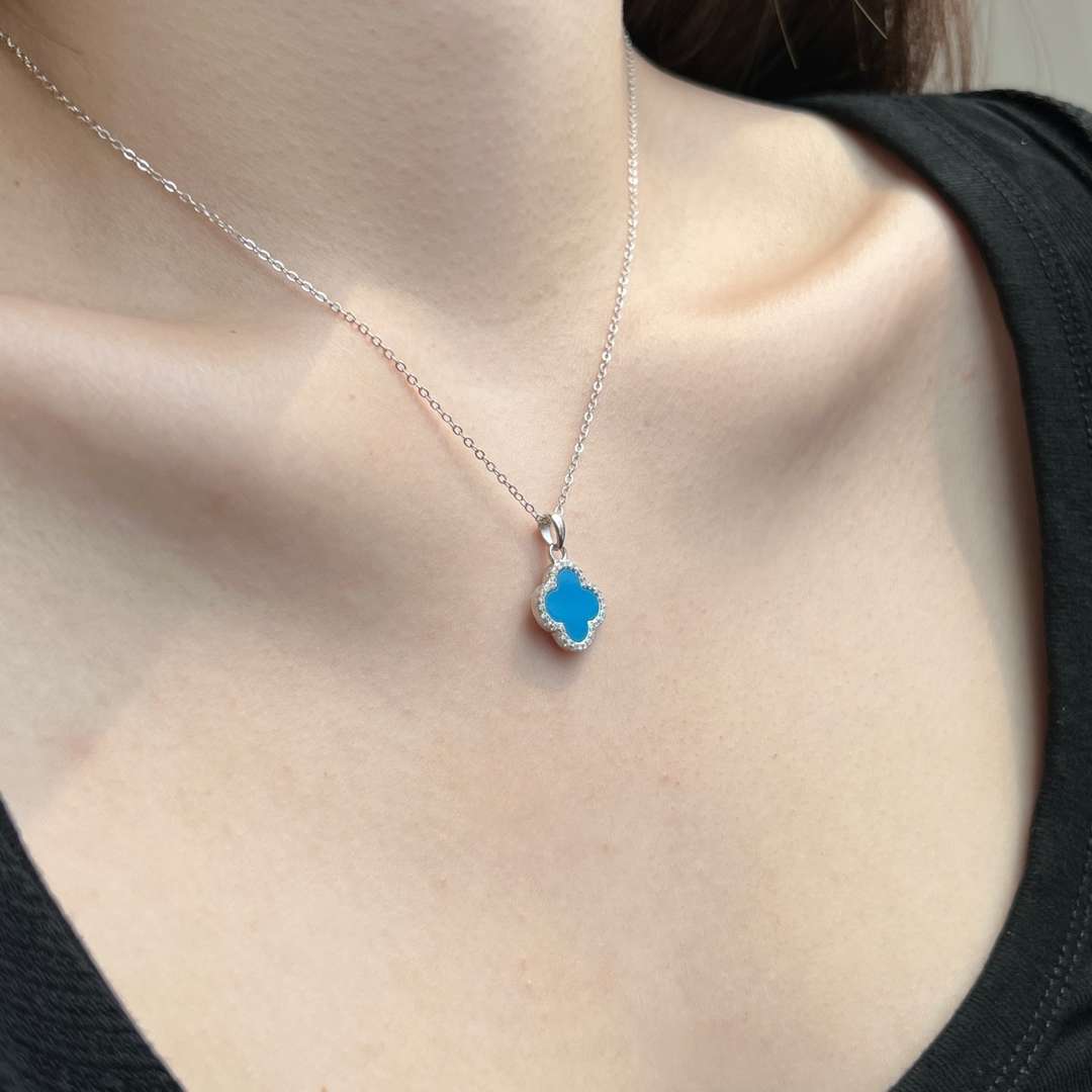 [HOT]Dainty Flower Shape Necklace