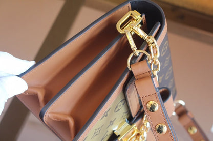 LV ドーフィン MM 25 モノグラム キャンバス