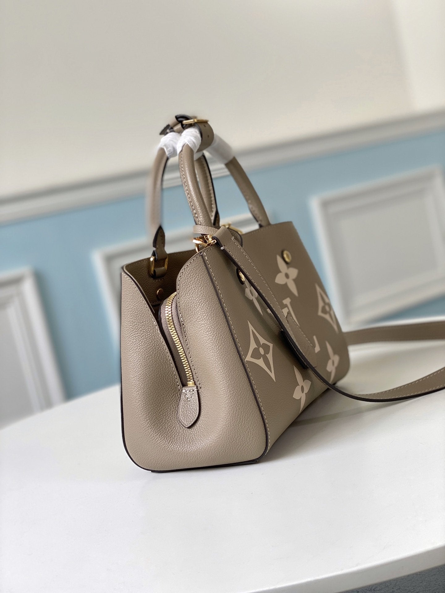 モンテーニュ BB 29CM ベージュ モノグラムレザー