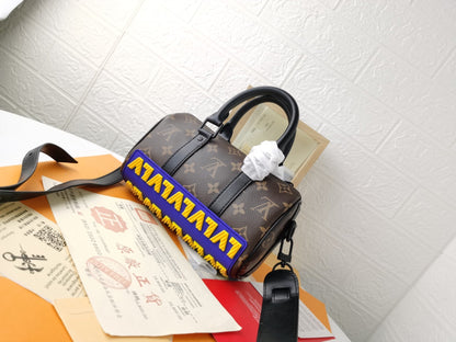 Toile Monogram LV KEPPALL XS