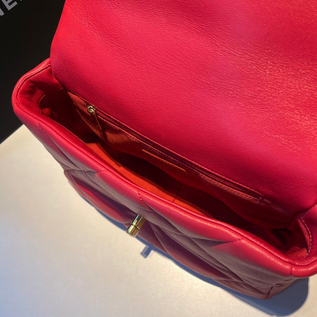 19 SAC À RABAT 26 PEAU DE CHÈVRE ROUGE