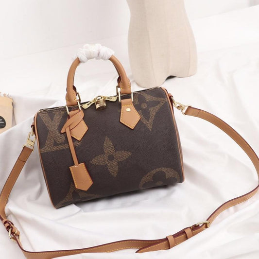 Toile géante monogrammée Speedy Bandoulière 25