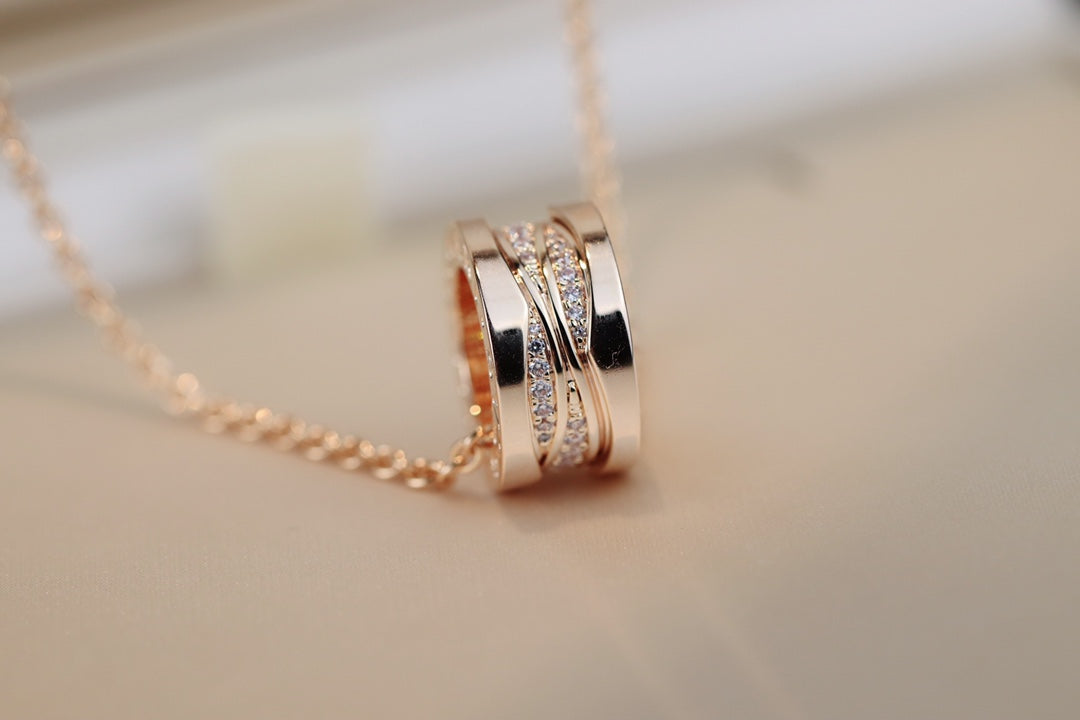 ZERO 1 PINK GOLD DIAMOND NECKLACE