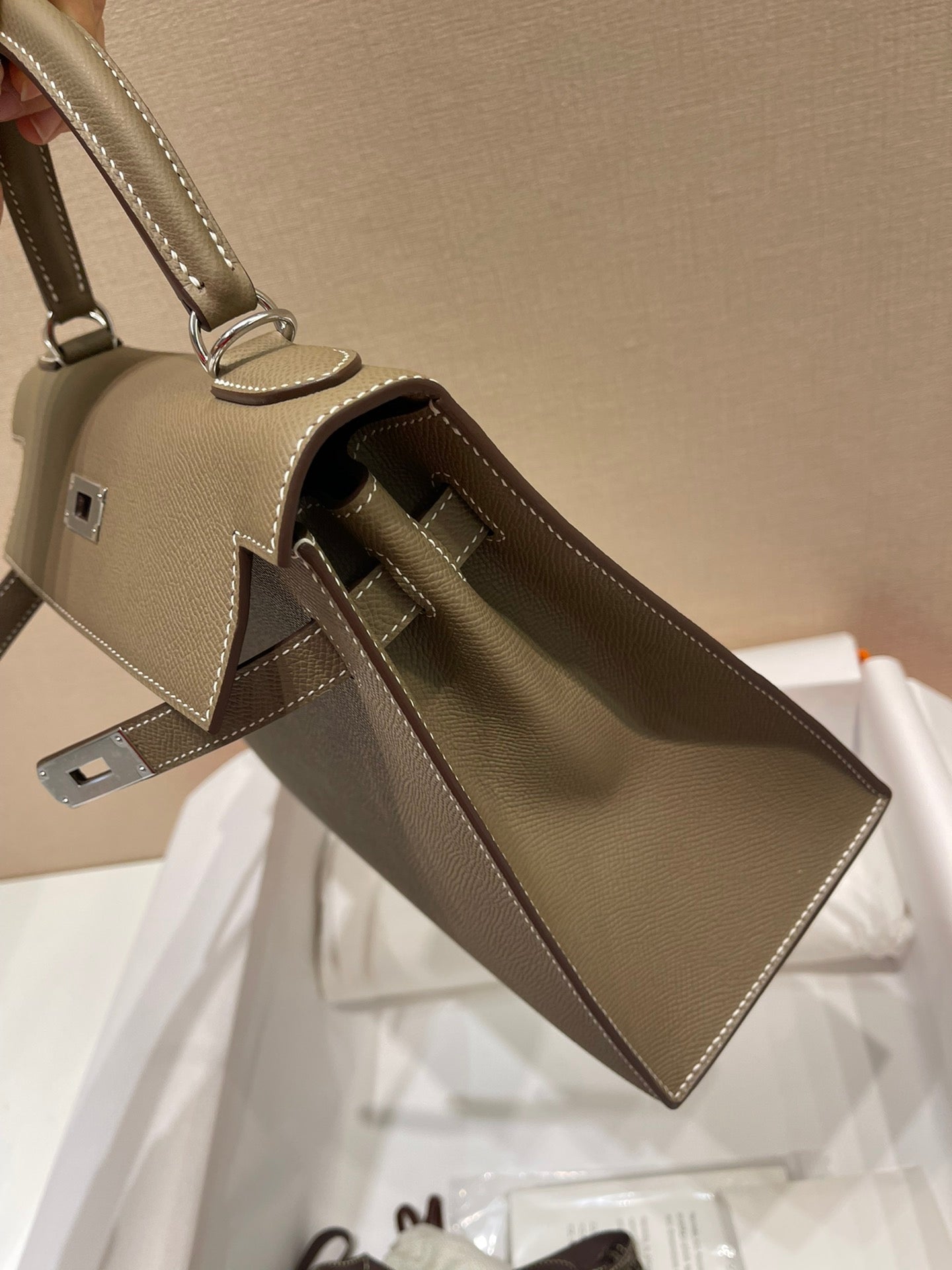 HM KELLY 28CM ÉTOUFFÉ CUIR EPSOM QUINCAILLERIE ARGENTÉE