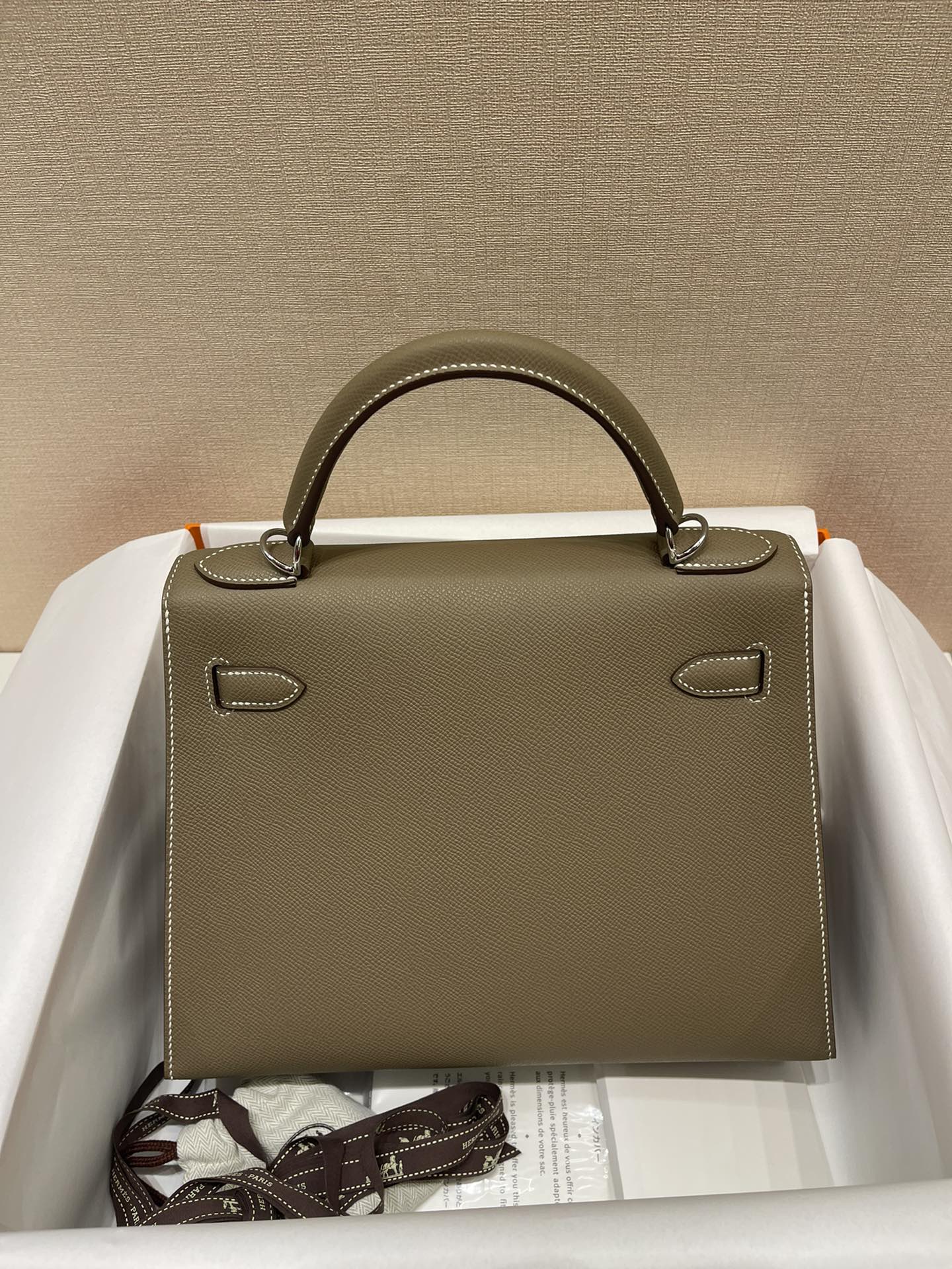 HM KELLY 28CM ÉTOUFFÉ CUIR EPSOM QUINCAILLERIE ARGENTÉE