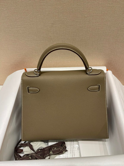 HM KELLY 28CM ÉTOUFFÉ CUIR EPSOM QUINCAILLERIE ARGENTÉE