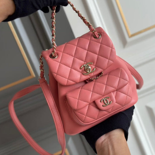 PETIT SAC À DOS 18 EN CUIR D'AGNEAU ROSE