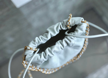 CC 22 ANTIBA SAC HOBO BLEU CLAIR 20CM 