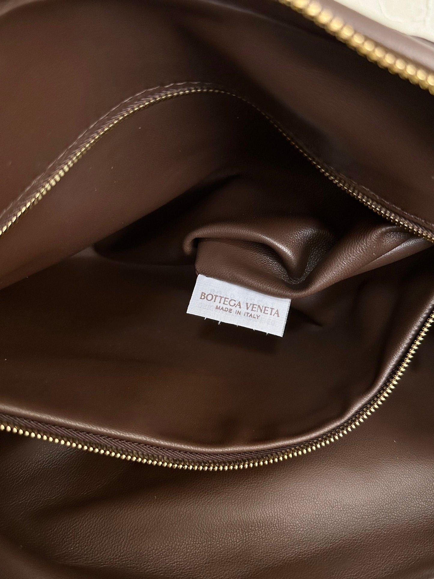 BV SMALL JODIE 48CM CUIR DAIM CHOCOLAT 